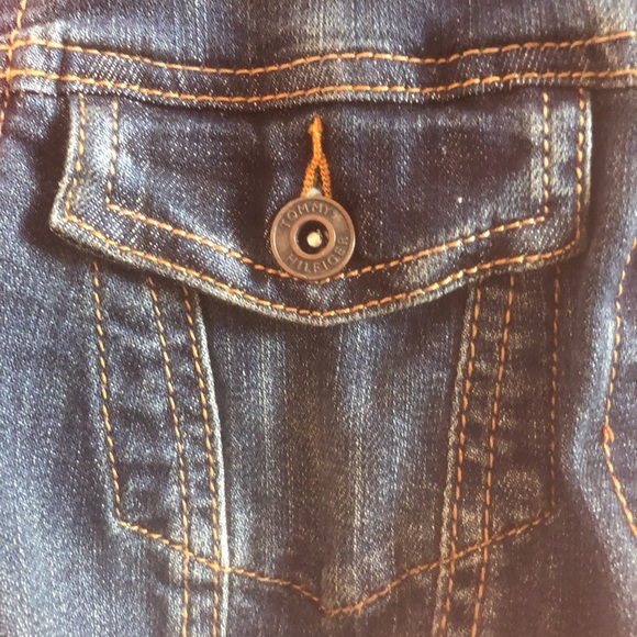 Tommy Hilfiger Medium Wash Denim Jacket - Picture 7 of 9